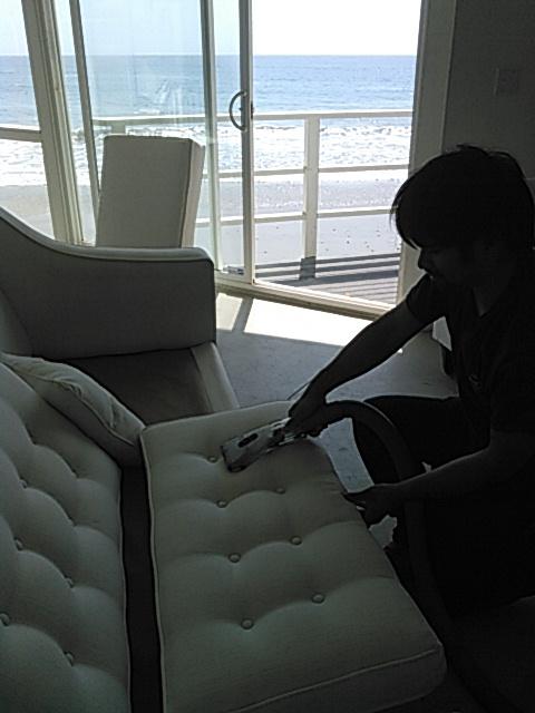 Professional Couch & Sofa Cleaning Services in LA